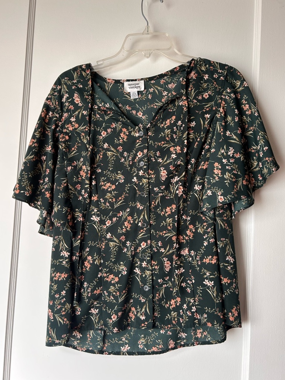 NWOT Unique Vintage Flutter Sleeve Top